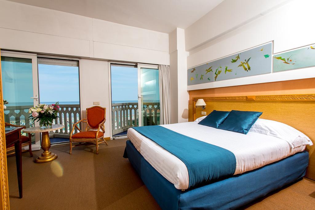 City Hotel Senigallia Exterior photo